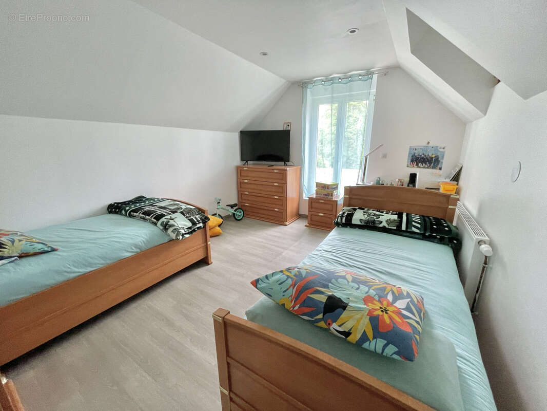 Maison à SAINT-QUENTIN