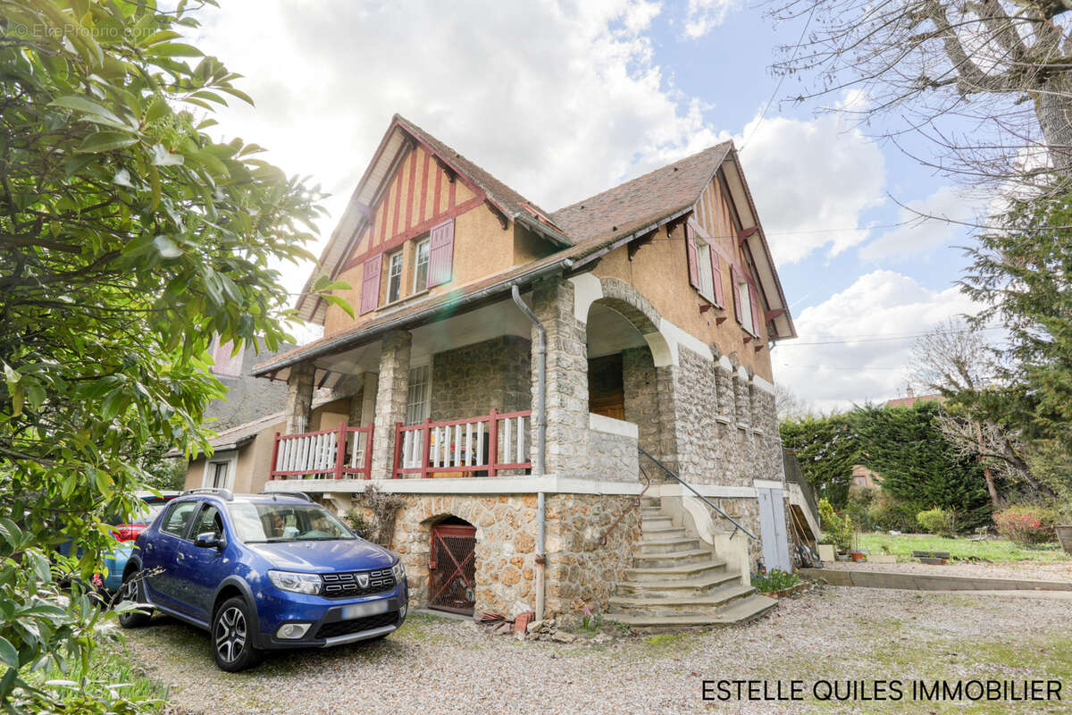 Maison à ROCQUENCOURT