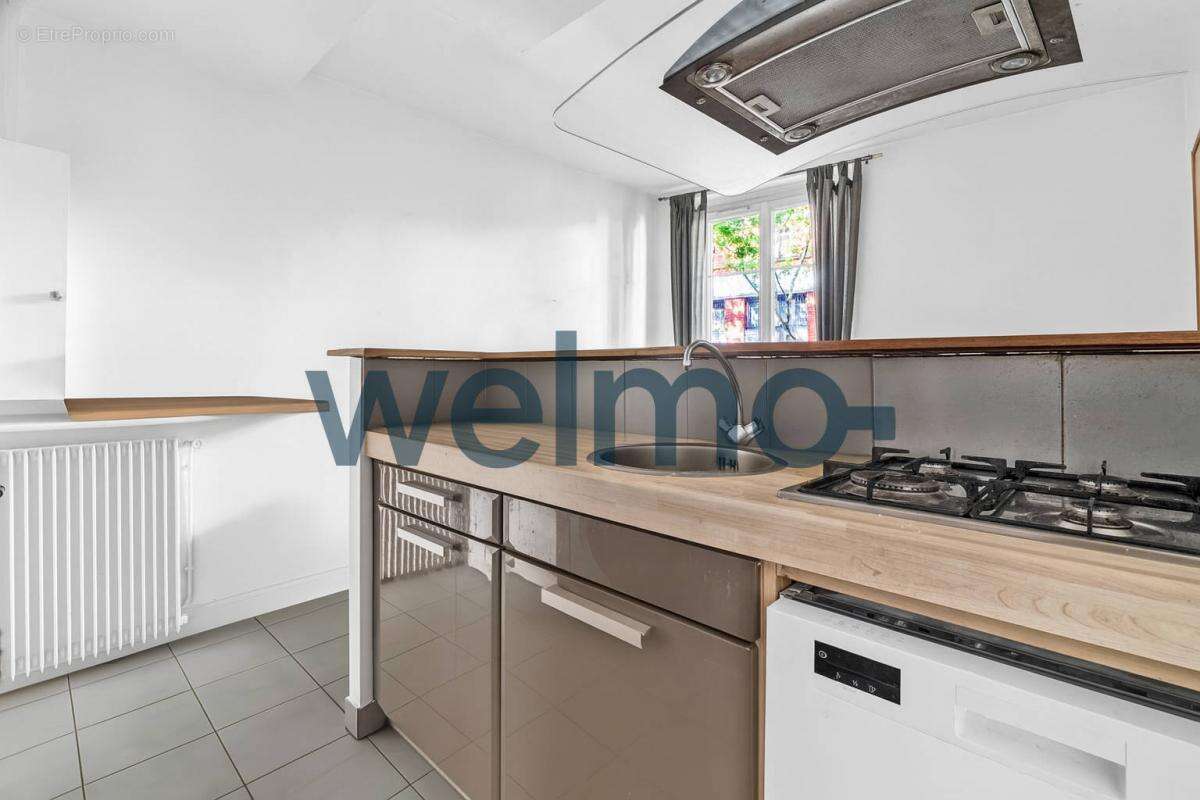 Appartement à PARIS-20E