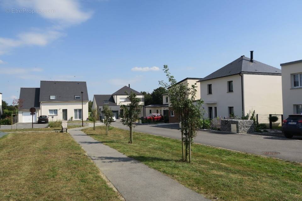 Terrain à BRUILLE-LEZ-MARCHIENNES