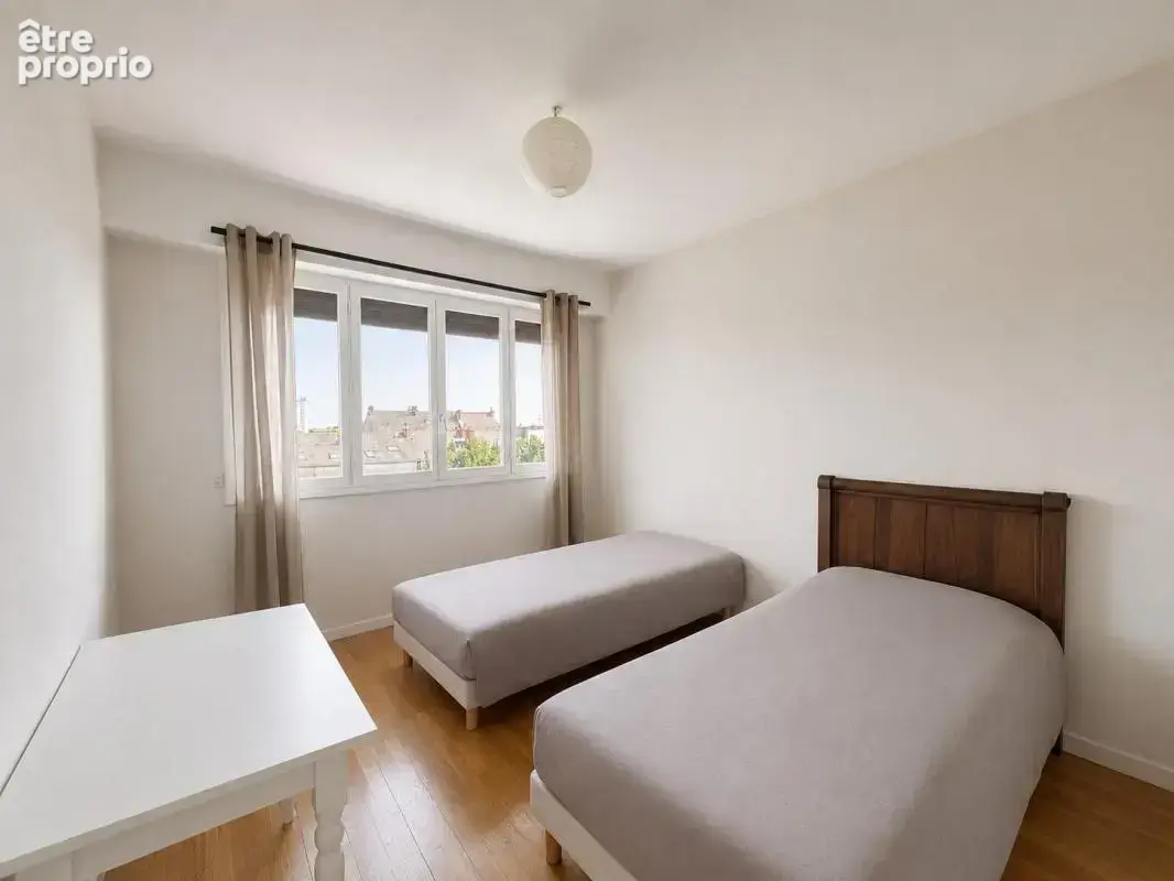 Angers place du lycee - t4 dans residence de standing - photo 10