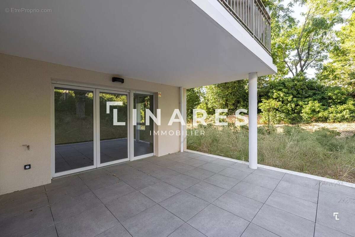 Appartement à MARSEILLE-9E