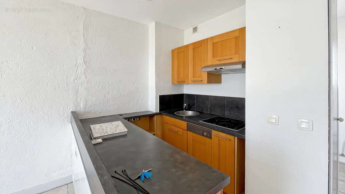 Appartement à VALLAURIS