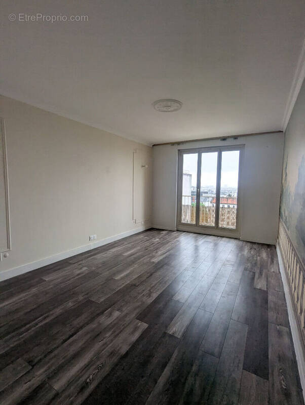 Appartement à MONTREUIL