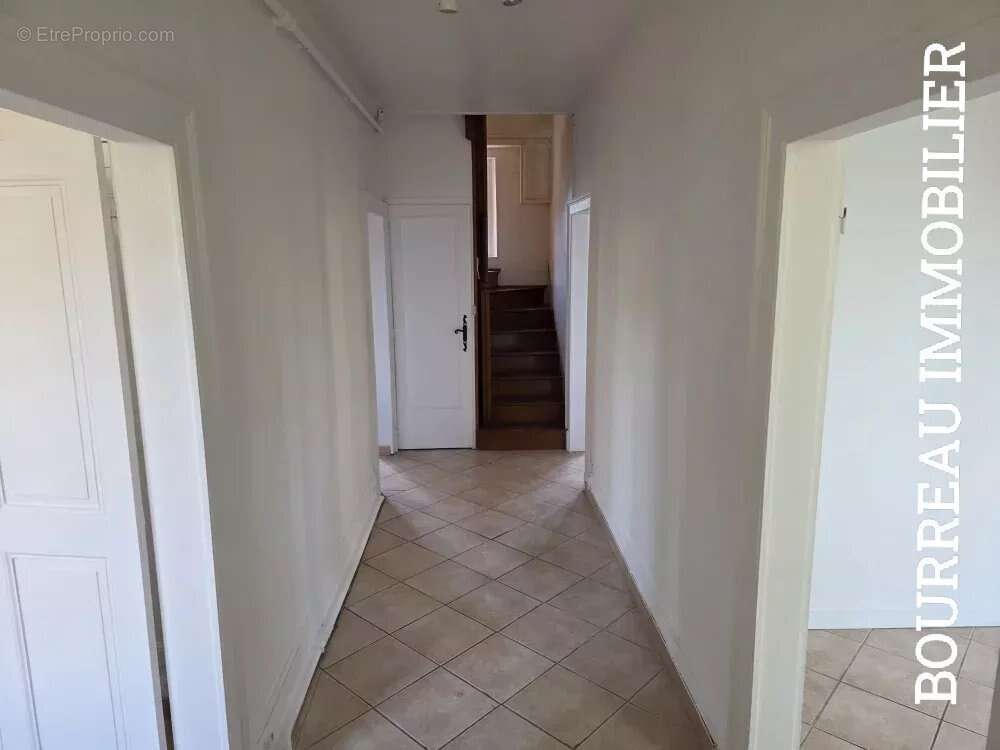Maison à CHASSY