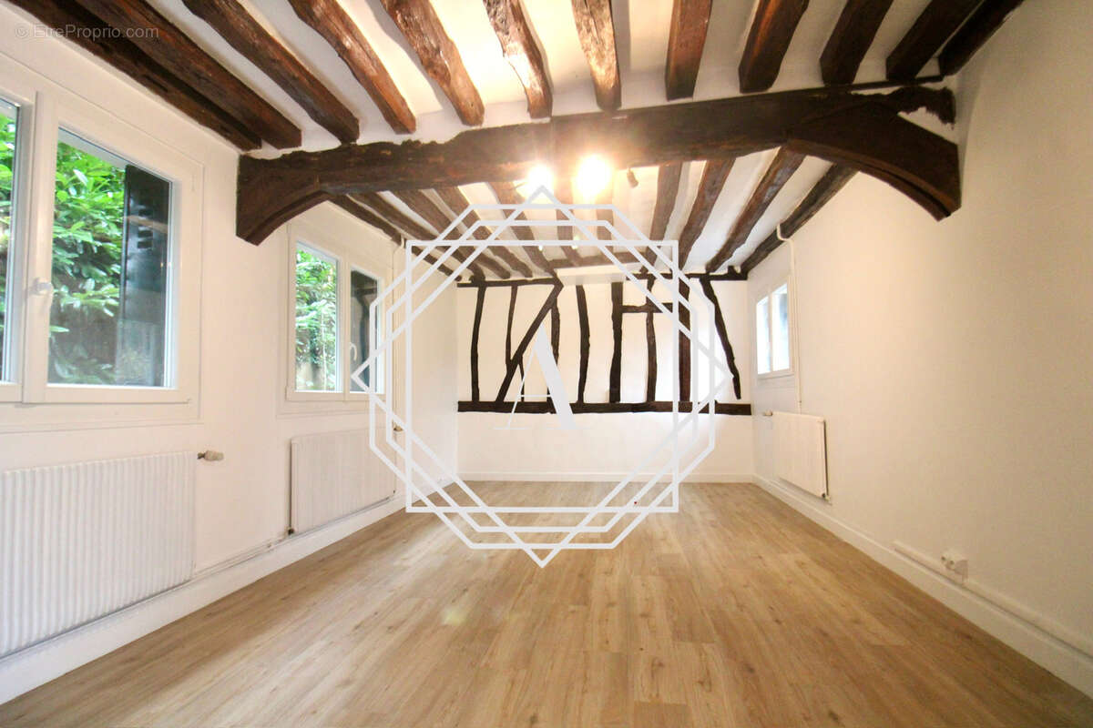 Maison à VALDAMPIERRE