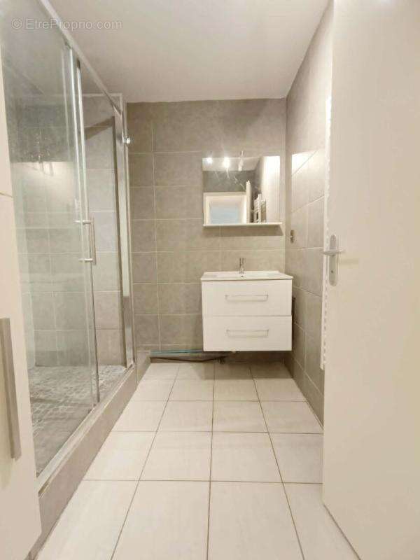 Appartement Istres Avec TERRASSE  et Place de Parking - photo 8