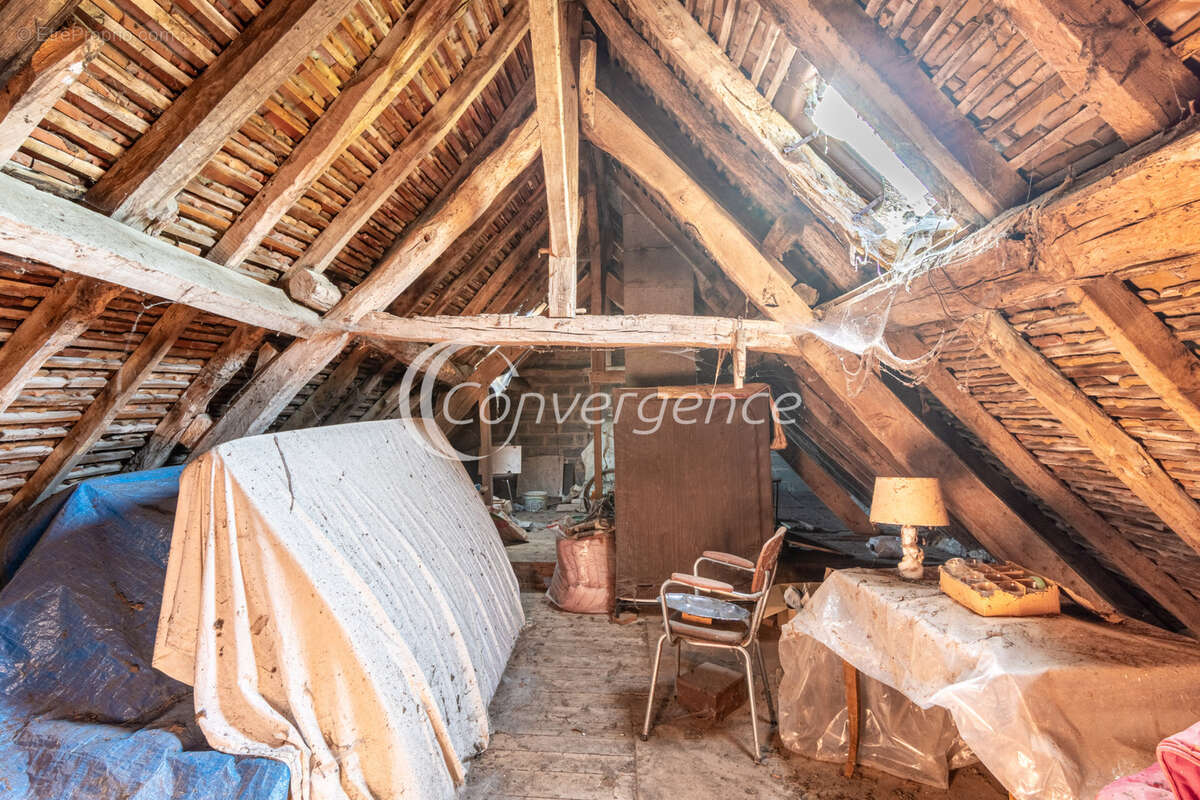 Maison à SAINT-PRIEST-LIGOURE