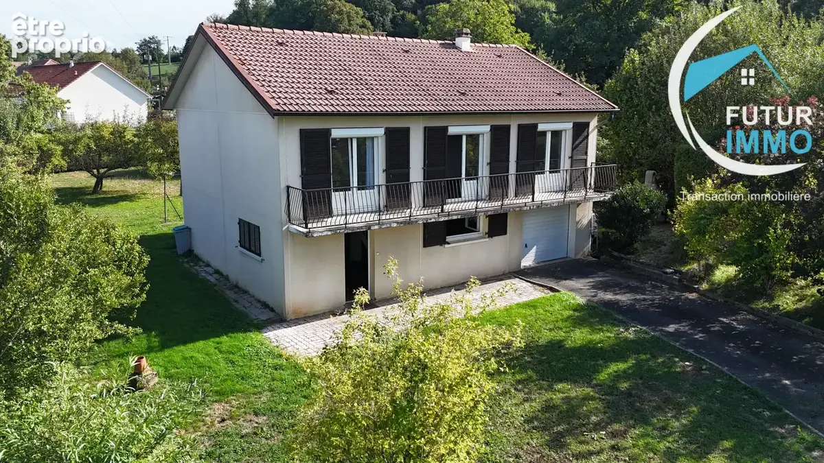 Maison à LOUGRES