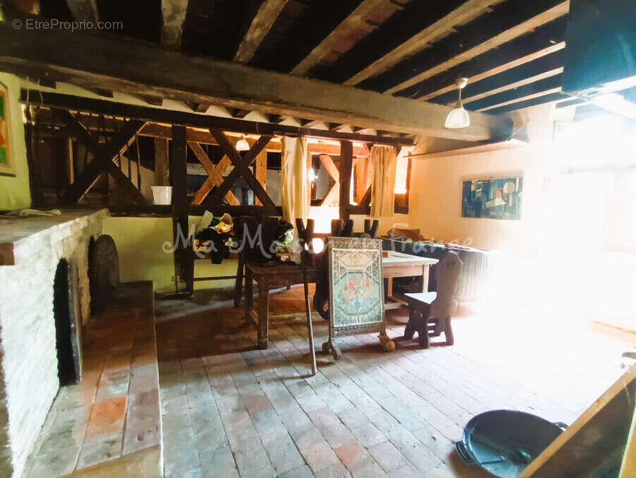 Maison à SAINT-POURCAIN-SUR-SIOULE