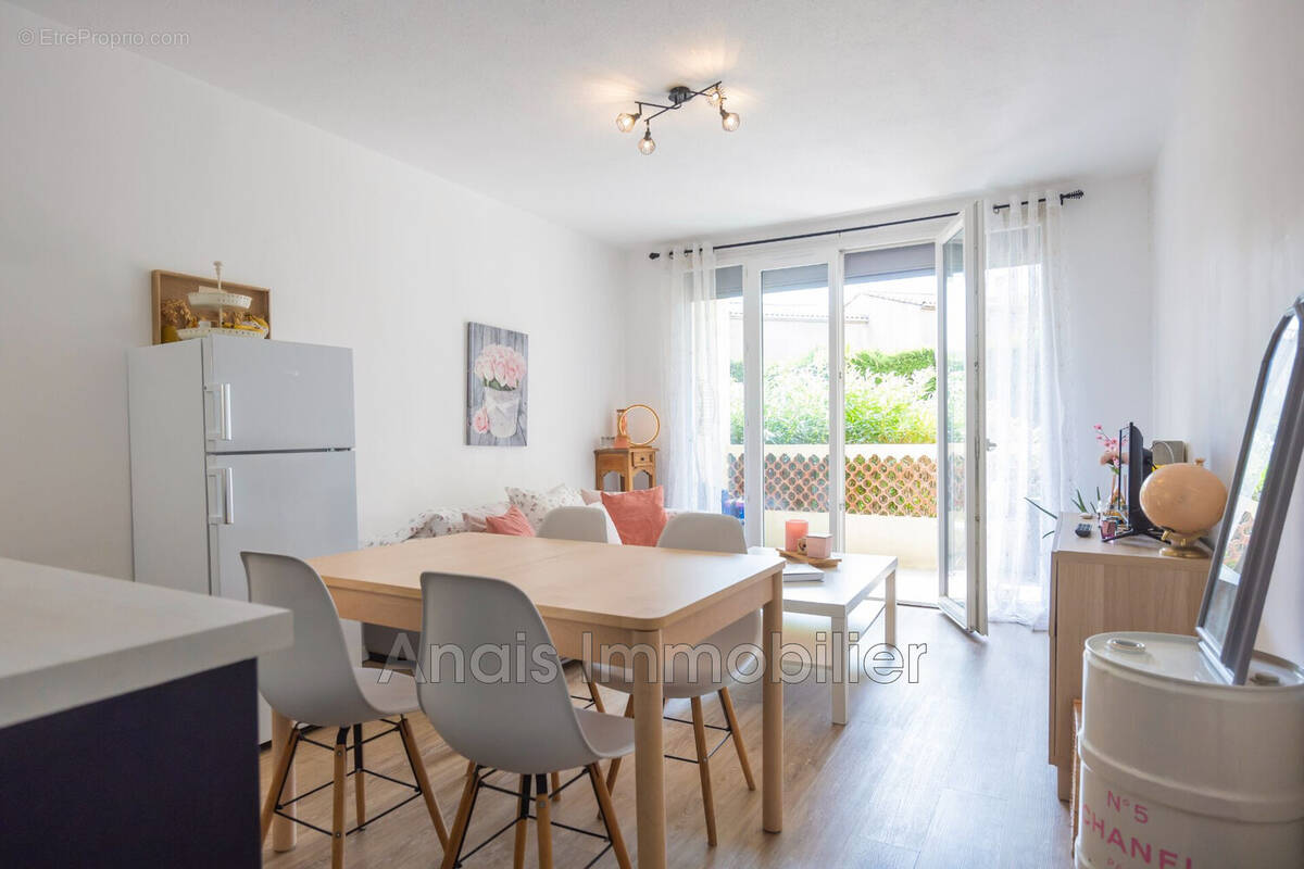 Appartement à COGOLIN