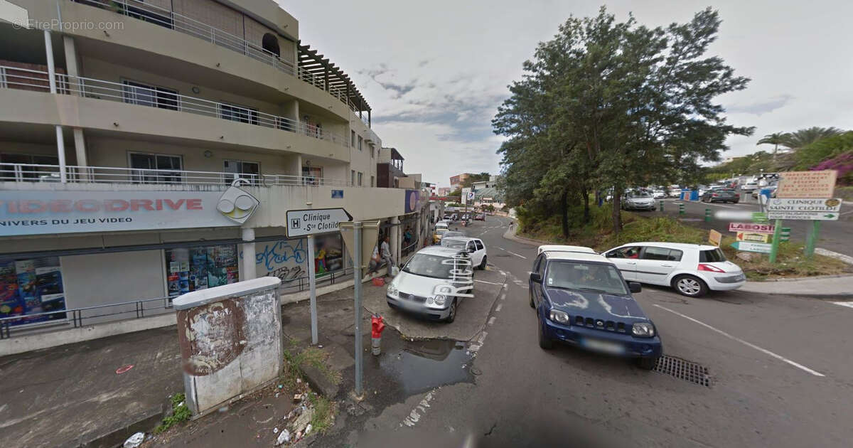 Commerce à SAINT-DENIS