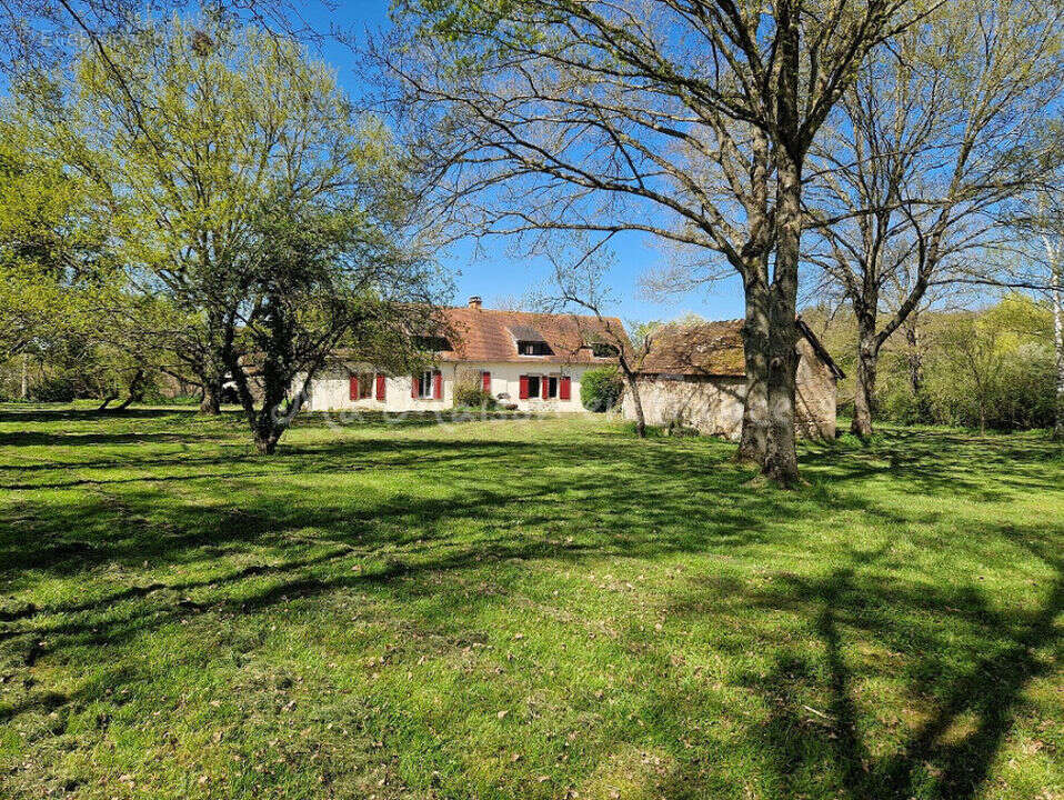 Maison à BOURBON-L'ARCHAMBAULT