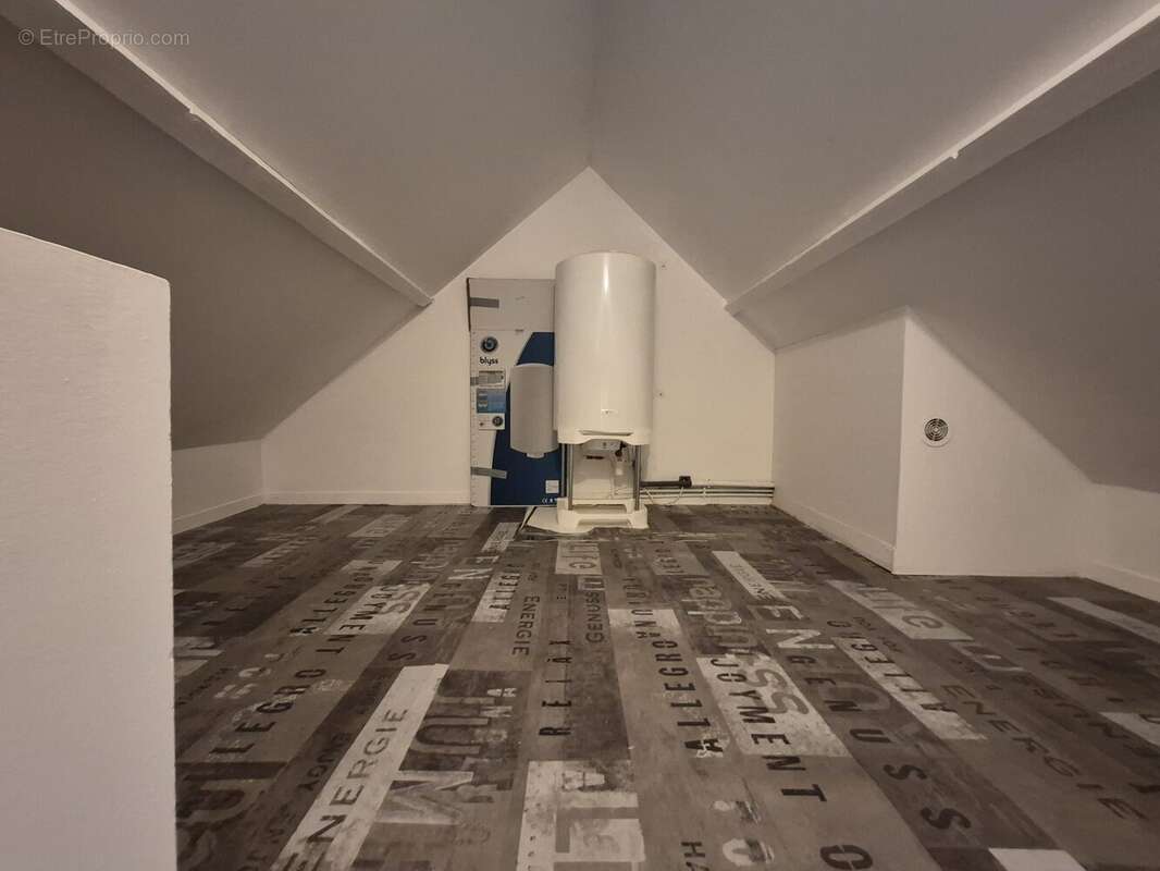Appartement 42 m² à Saint-Maurice-Montcouronne  - photo 8