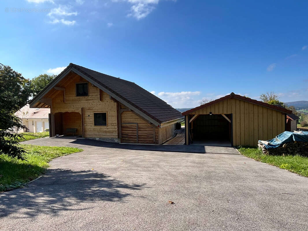 Maison à LE LARDERET