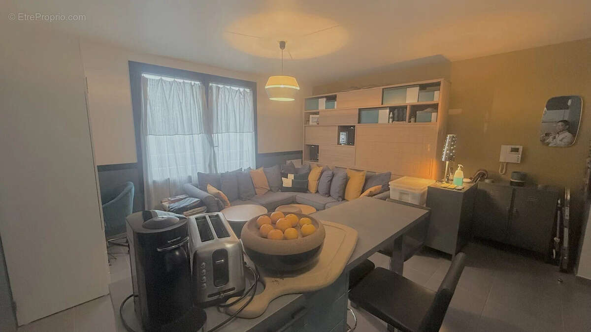 Appartement à BUSSY-SAINT-GEORGES