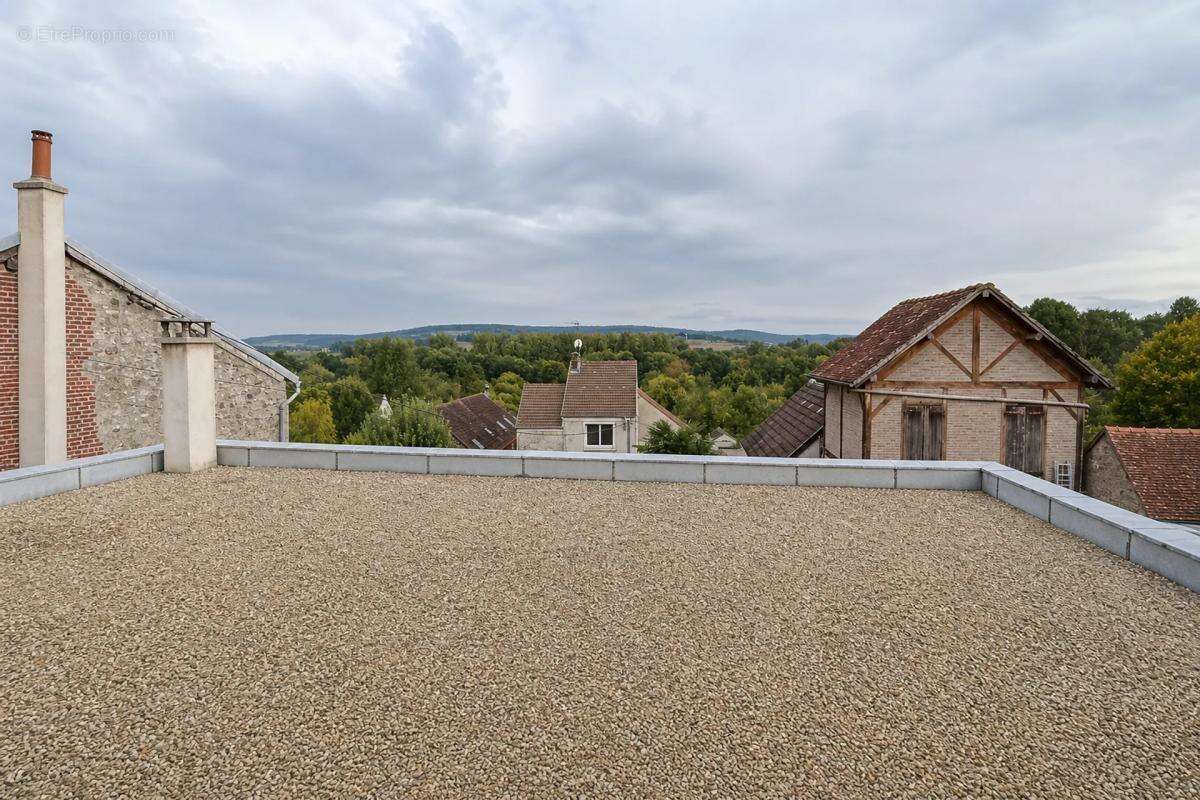 Maison à CHARTEVES