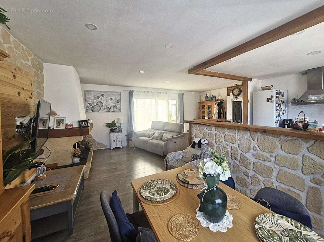 Maison à FRONTIGNAN