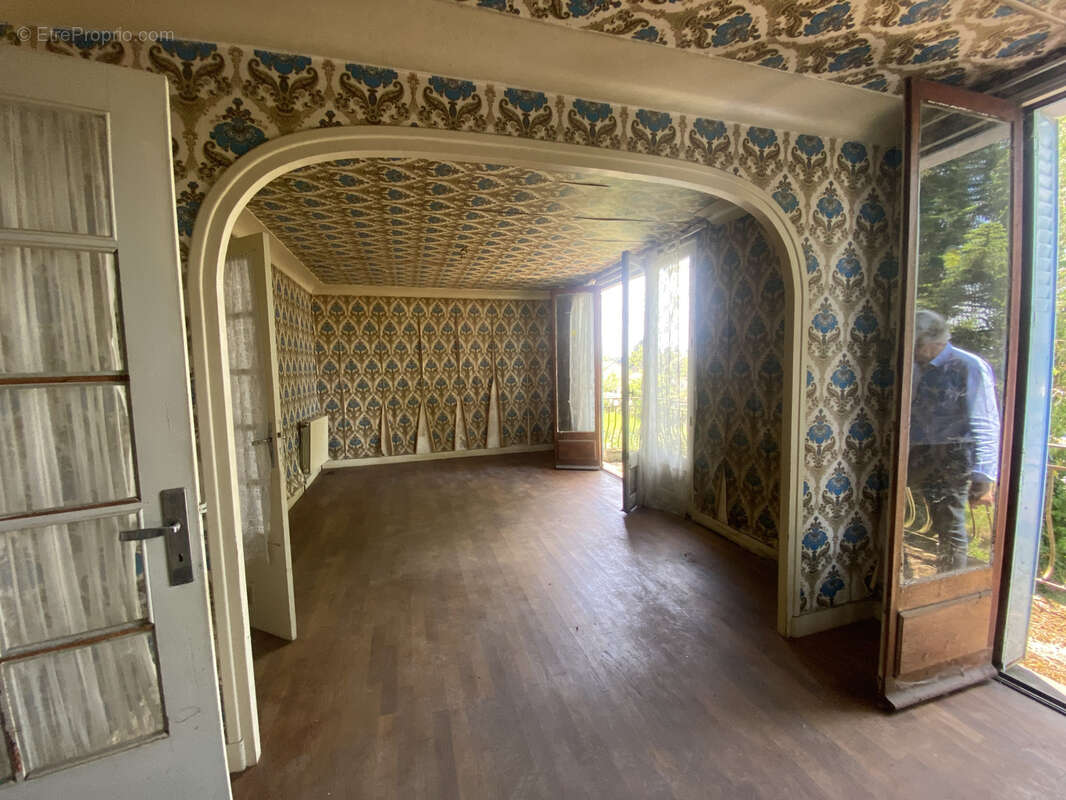 Maison à CERCY-LA-TOUR