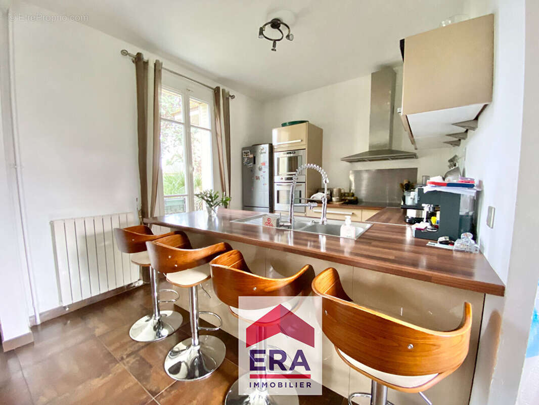 Maison à SARTROUVILLE