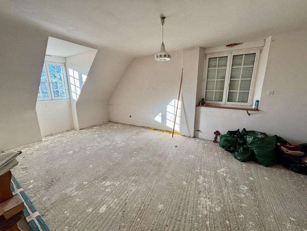 Maison à ISIGNY-LE-BUAT