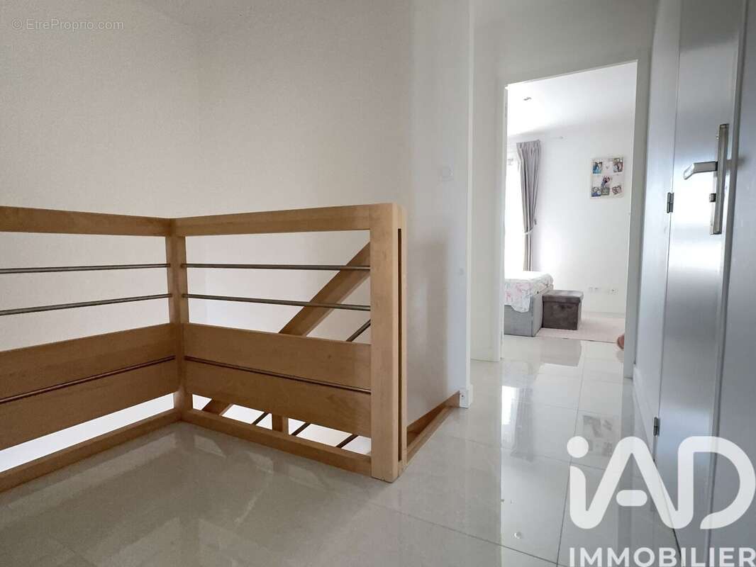Photo 8 - Maison à CORDEMAIS
