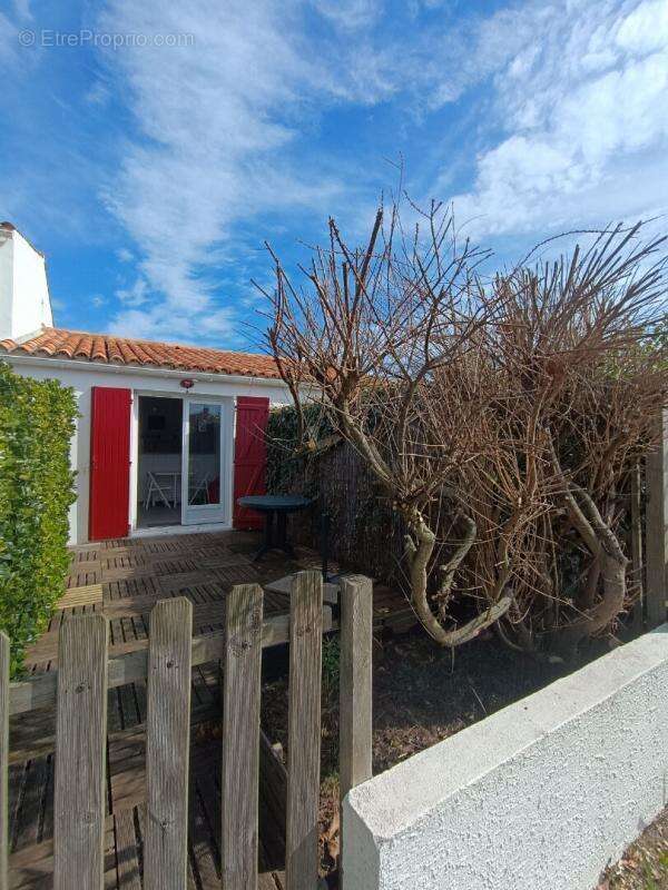 Maison à SAINT-GEORGES-DE-DIDONNE