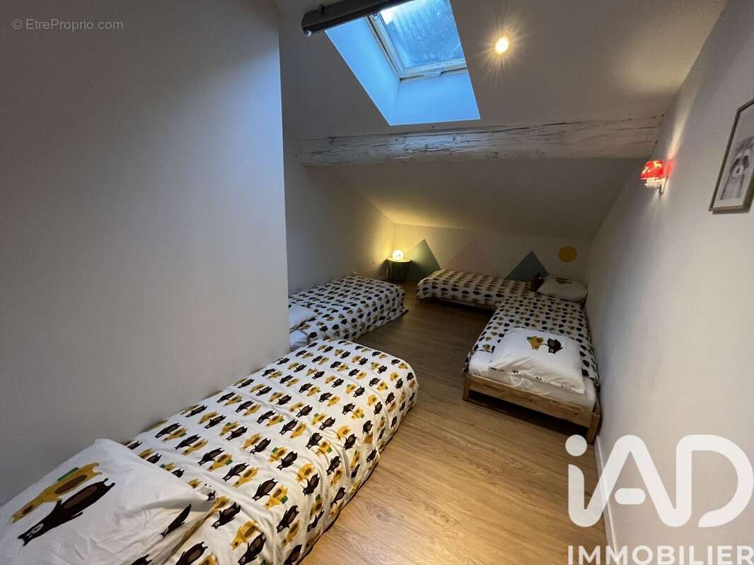 Maison 110 m² à L'hospitalet-Pres-L'andorre  - photo 8