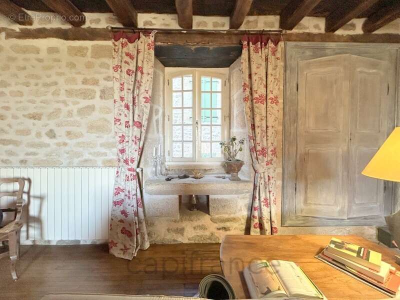 Maison à ARGENTAT