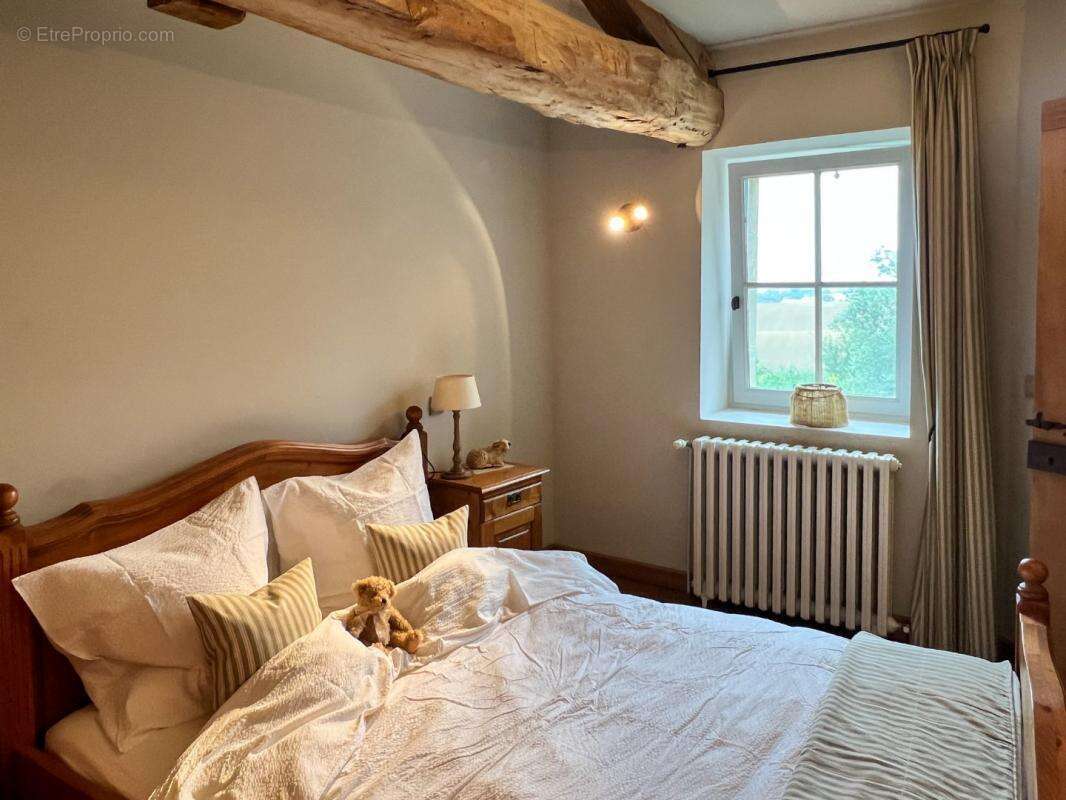 Maison à VIC-FEZENSAC