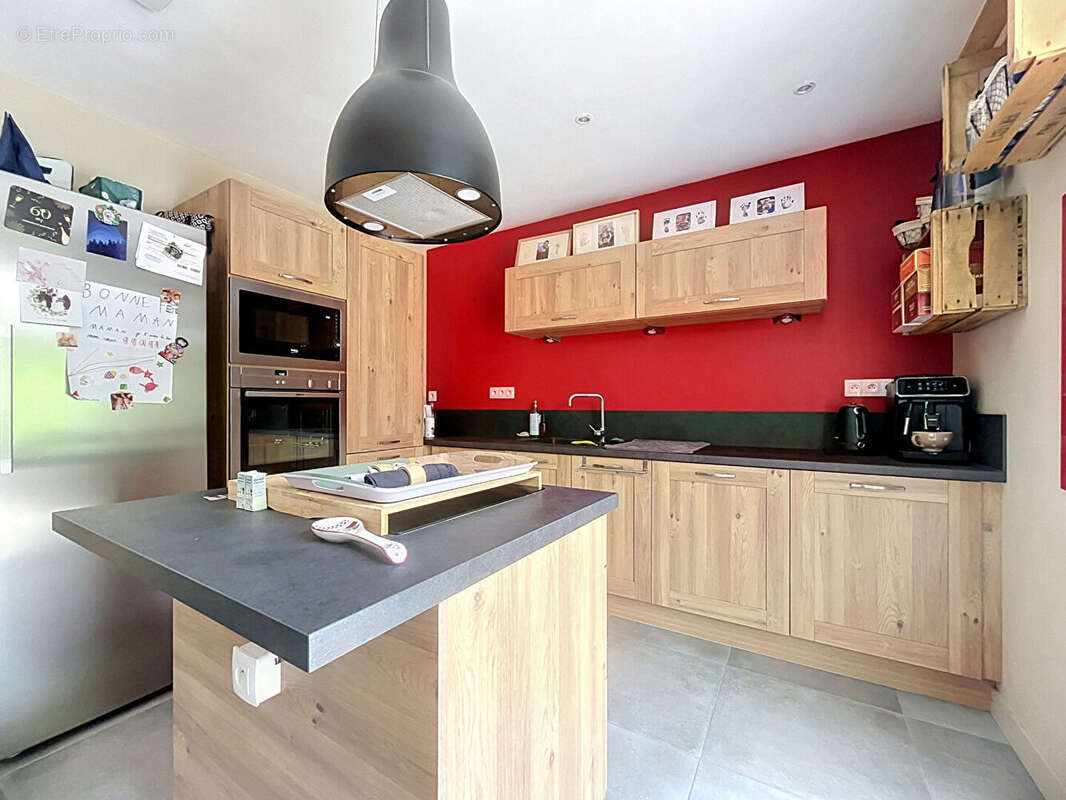 À vendre - Maison familiale avec vie de plain-pied à Combrée - Ombrée d'Anjou - photo 5