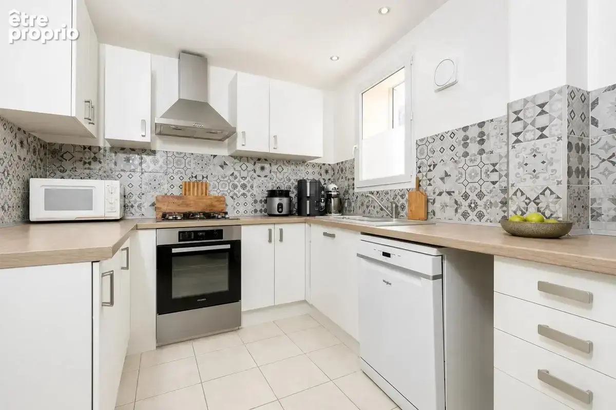 Appartement T3 de 82 m² à Villelaure - photo 8