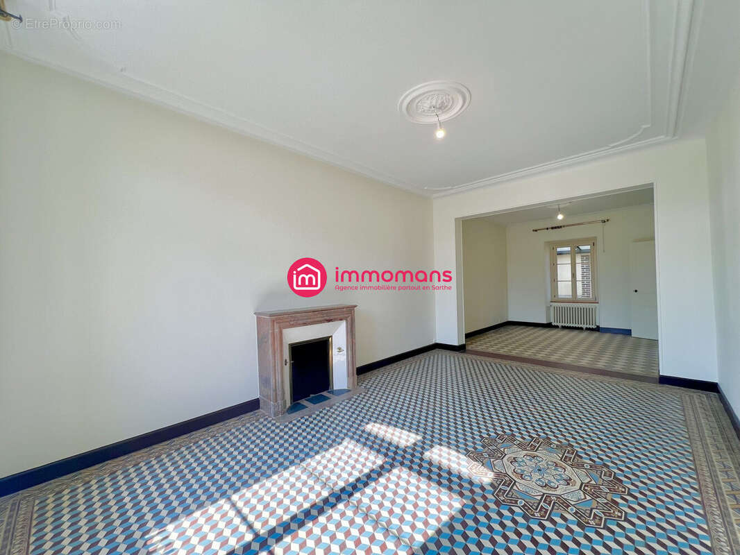 Maison 161 m² à Neuville-Sur-Sarthe  - photo 8