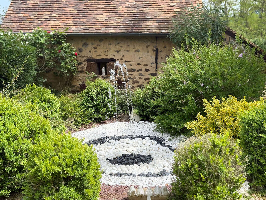 Maison à FRESNAY-SUR-SARTHE