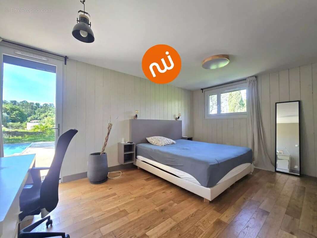 Maison 5 chambres 150m² avec garage et piscine - photo 15