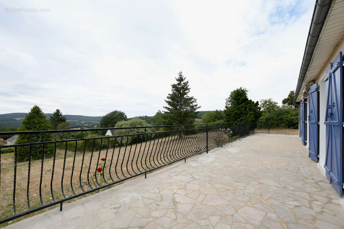 Maison à SAINT-ANDRE-EN-MORVAN