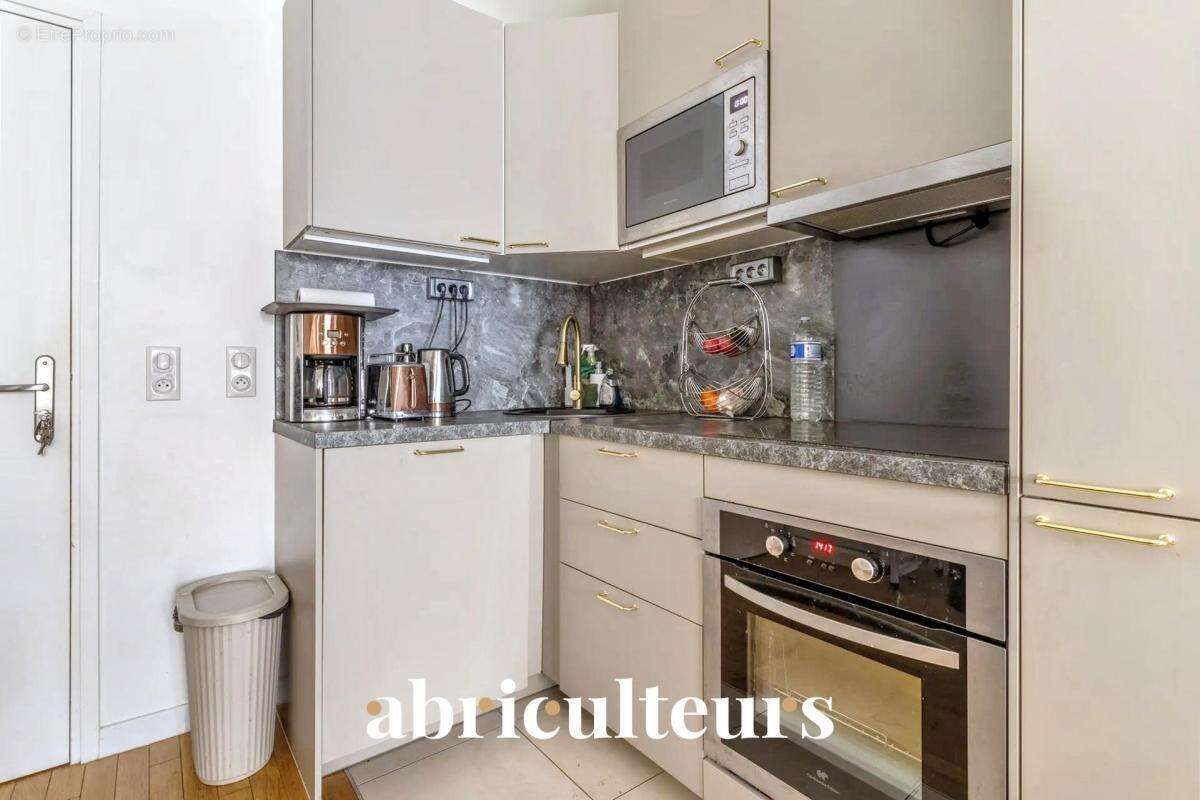 Appartement à COLOMBES