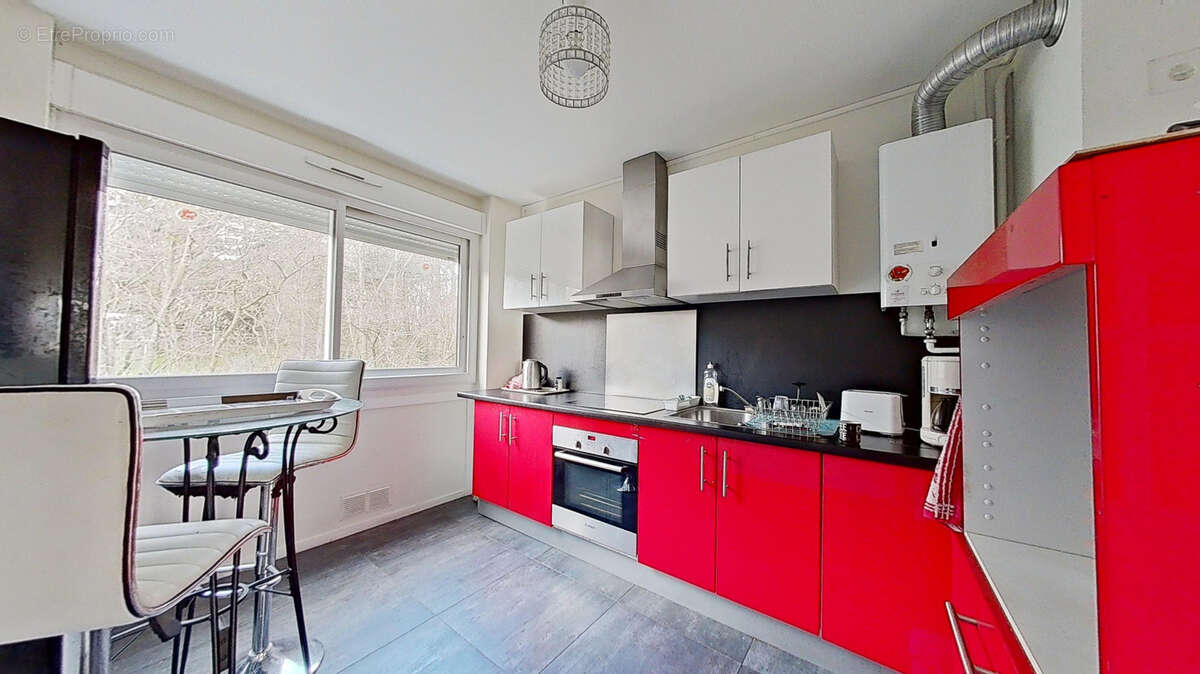 Appartement à LYON-9E