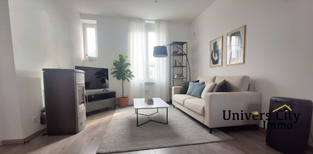 Appartement à LA HAIE-FOUASSIERE