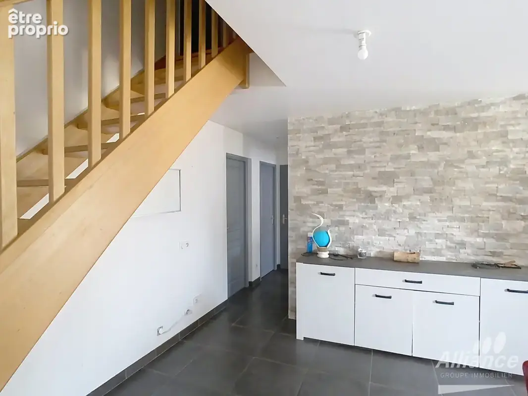 Maison construction 2011 excellent emplacement - photo 2