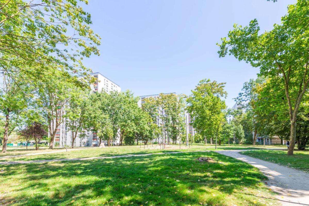 Appartement à AULNAY-SOUS-BOIS