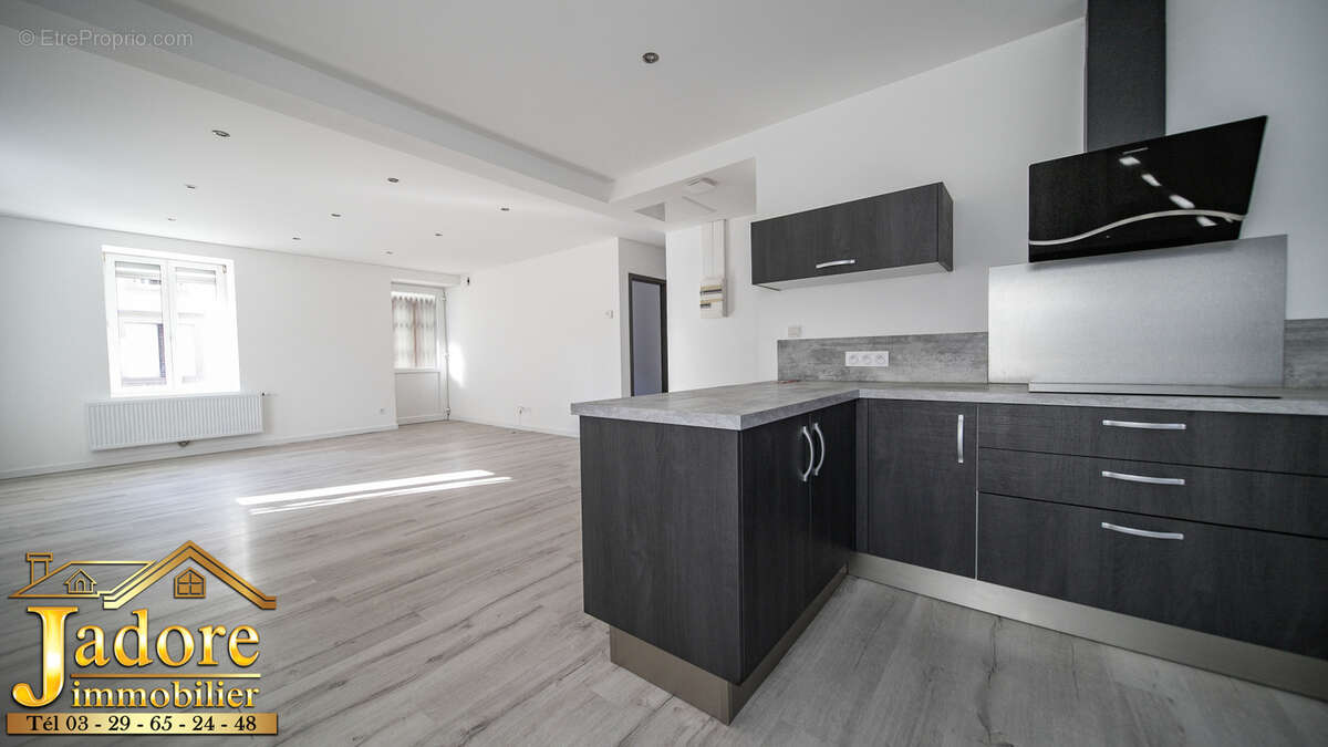 Immeuble de rapport rénové !! NOUVEAU PRIX !! - photo 4