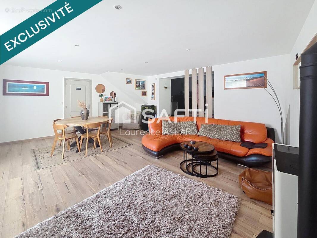 Photo 1 - Appartement à CHAMPAGNE-SUR-OISE