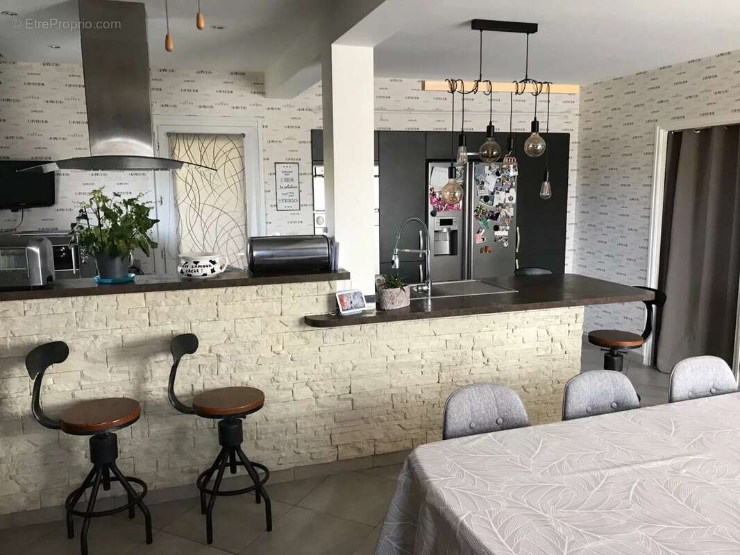 Maison à SAINTE-RADEGONDE