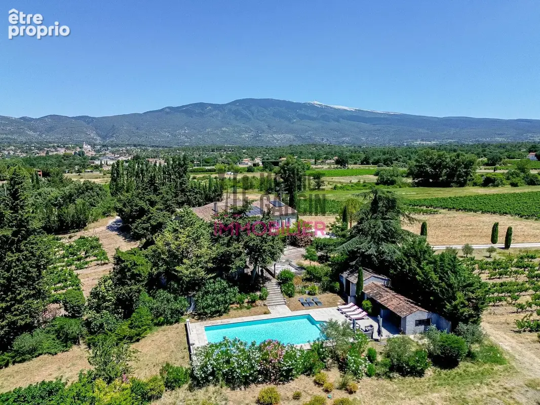 Maison 350 m² à Crillon-Le-Brave  - photo 9