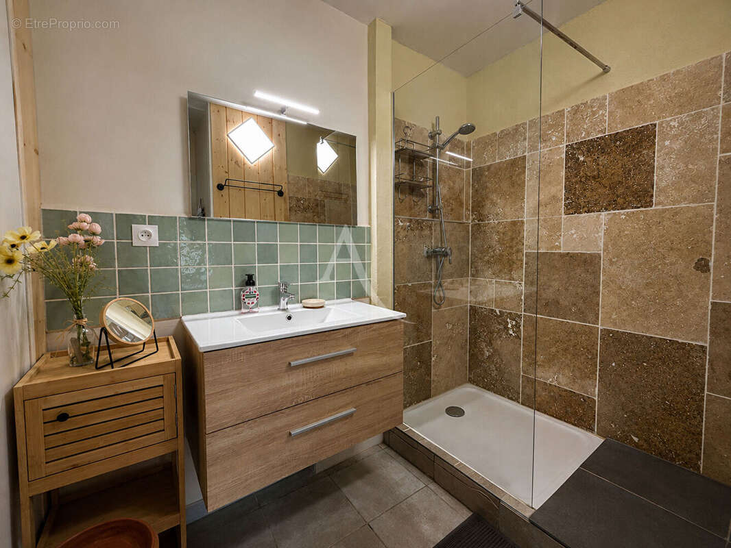 Appartement Saint Julien En Genevois 3 pièce(s) 72 m2 - photo 7