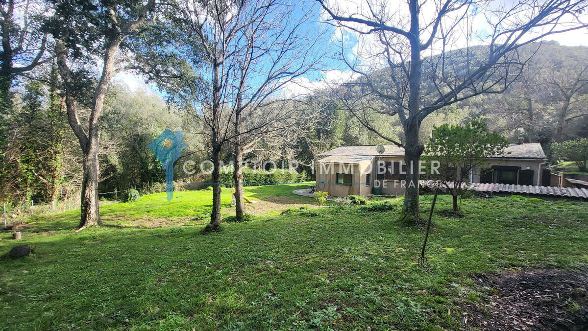 Villa P3 avec dépendance P2 au CAP CORSE sur un terrain de 1500 m2 - photo 15