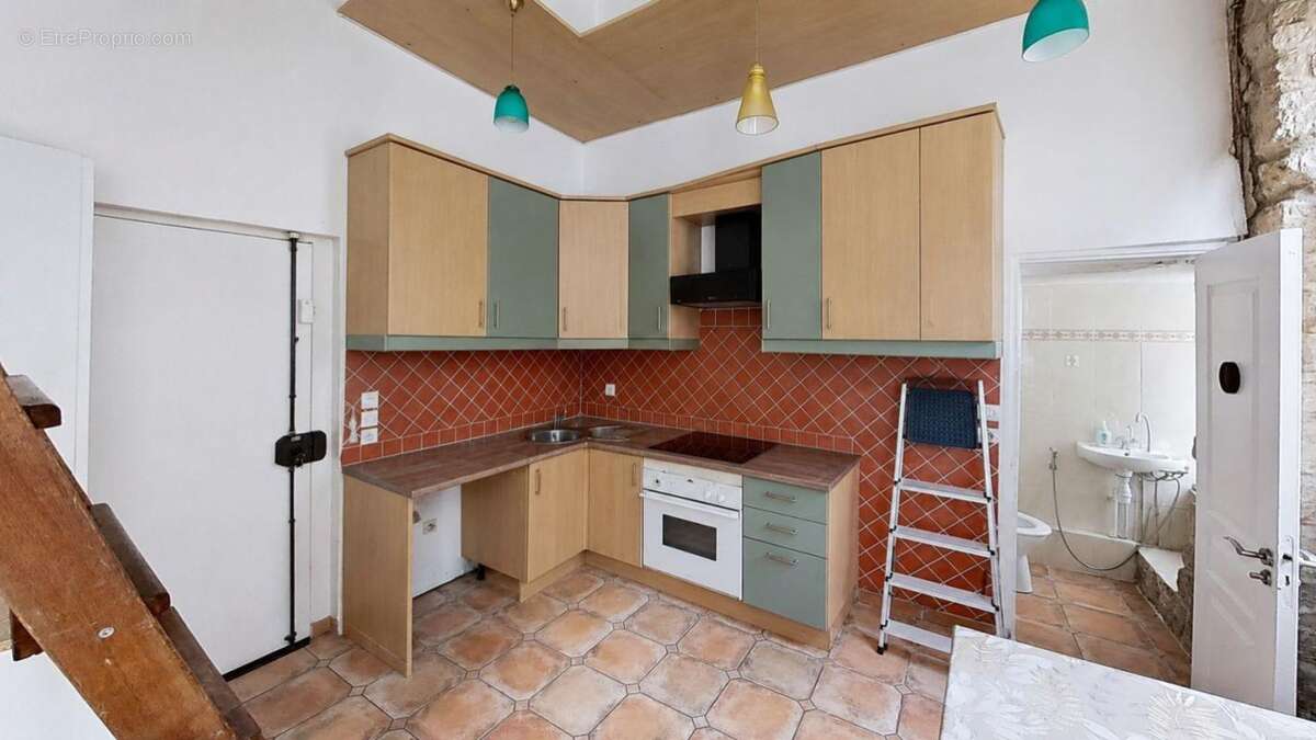 Appartement à PARIS-20E