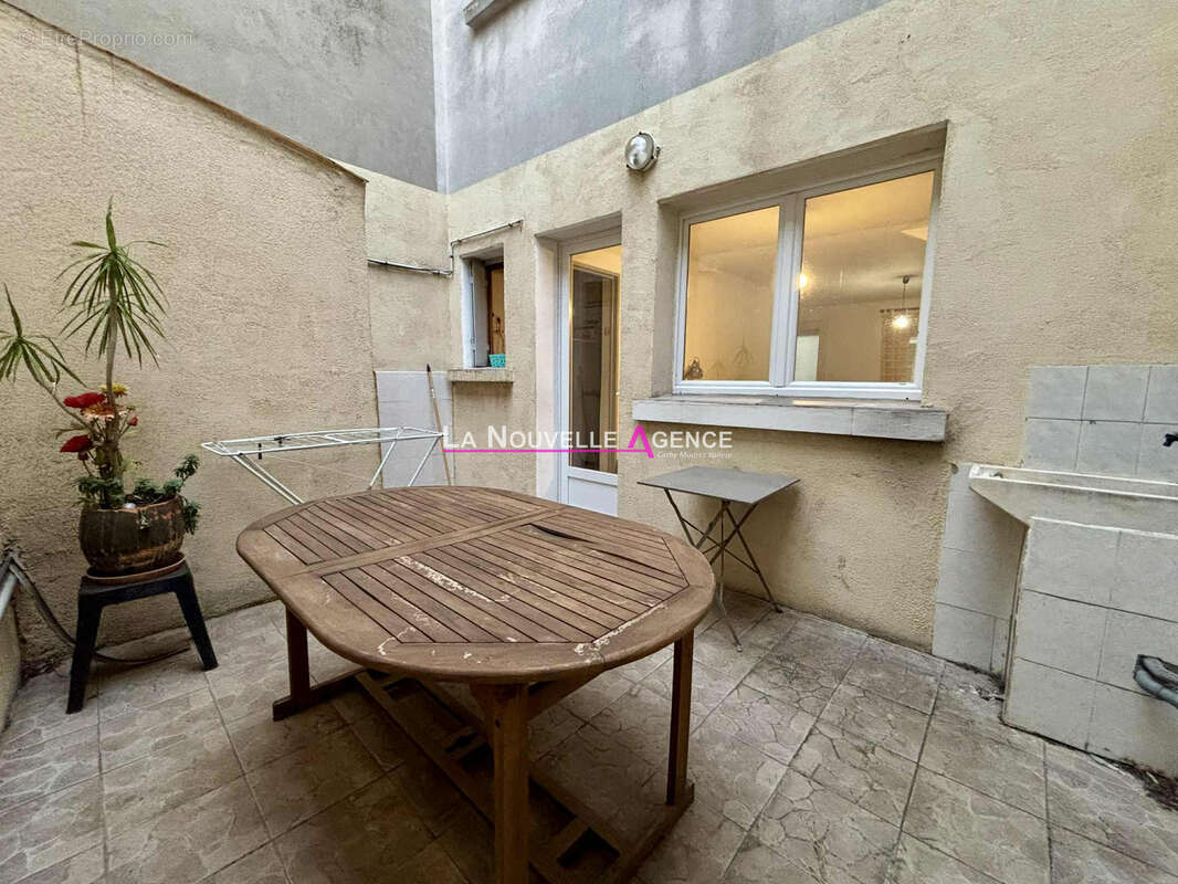 Maison à SIGEAN