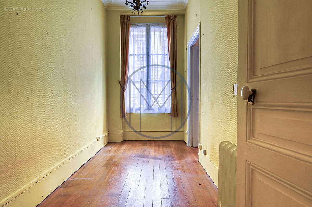 Appartement à VERSAILLES